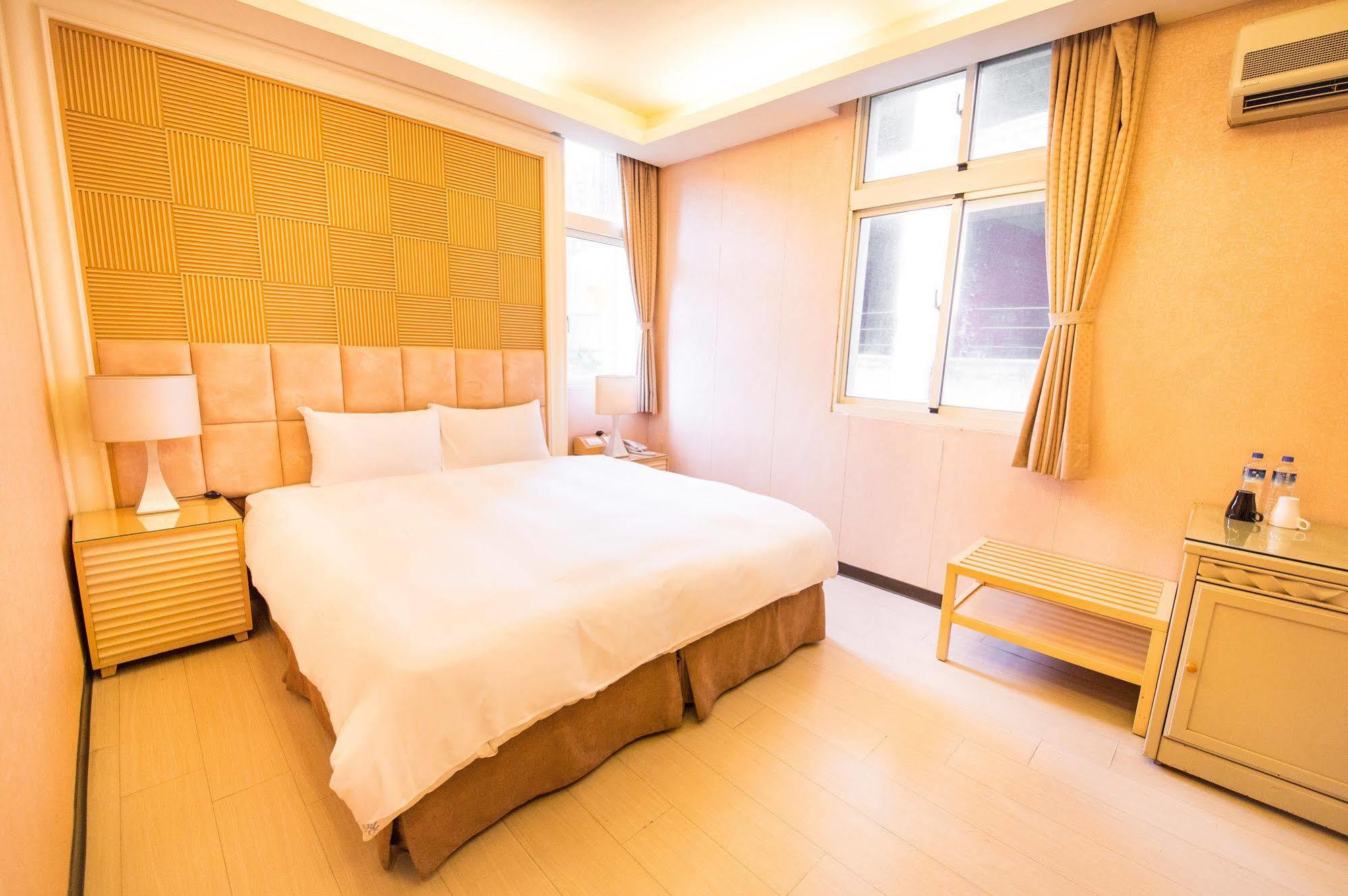Aoike Hot Spring Hotel Jiaoxi Exterior foto